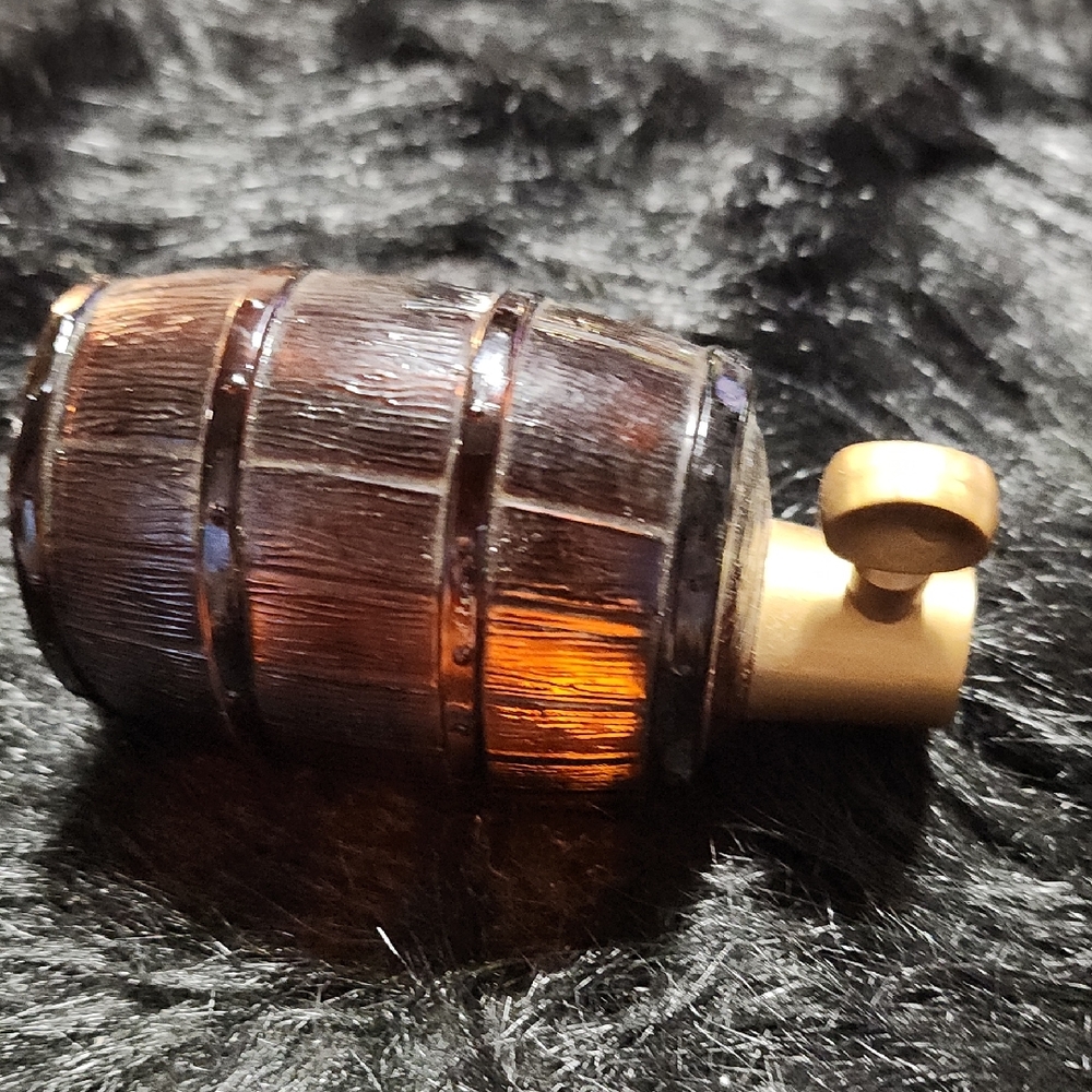 Vintage Beer Barrel After Shave, EMPTY BOTTLE !!